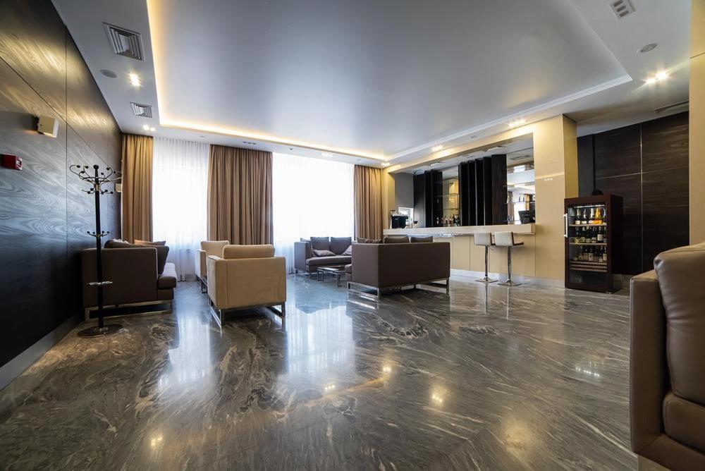 Royal Tower Residence Big Vip Apartment In Center Floor 27 Kiev Exterior foto